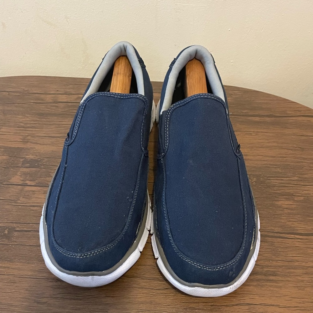 Skechers Dual-Lite Men’s 12 Navy